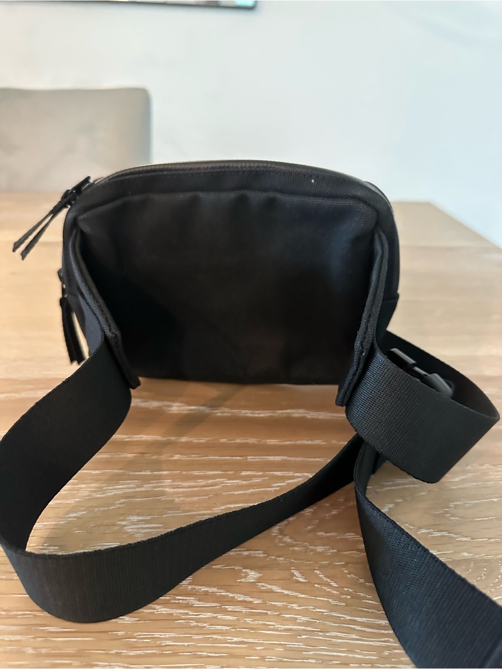 NOBULL Black Belt Bag with Front Logo - Picture 2 of 3